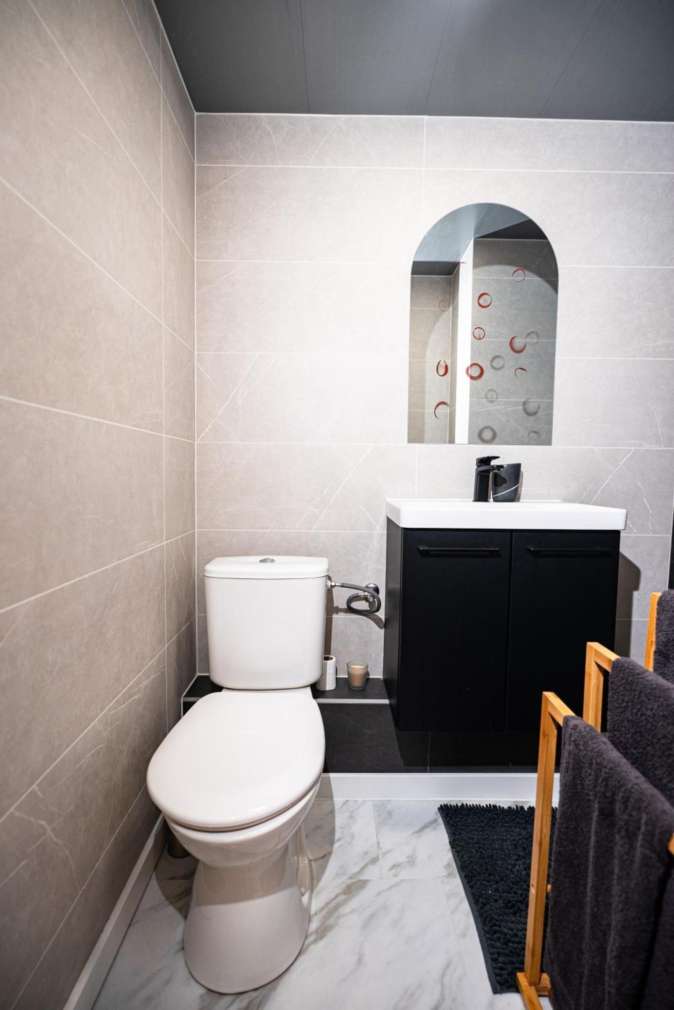 Moderne T2 Centre Sauna Wifi Home Office Netflix Strasbourg Kültér fotó